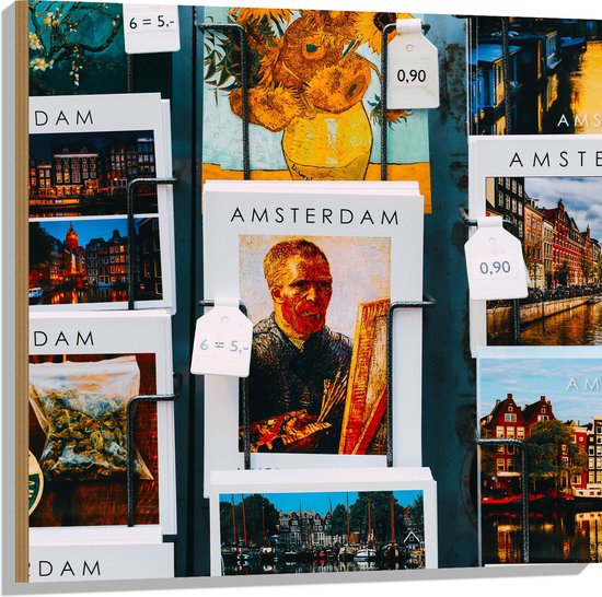 Hout - Amsterdamse Ansichtkaarten in het Rek - 80x80 cm - 9 mm dik - Foto op Hout (Met Ophangsysteem)
