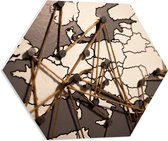 PVC Schuimplaat Hexagon - Kaart van Europa met Spijkers en Touwen - 60x52.2 cm Foto op Hexagon (Met Ophangsysteem)