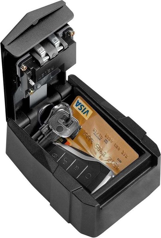 Open zwarte sleutelkluis met autosleutel, huissleutel en creditcard erin.