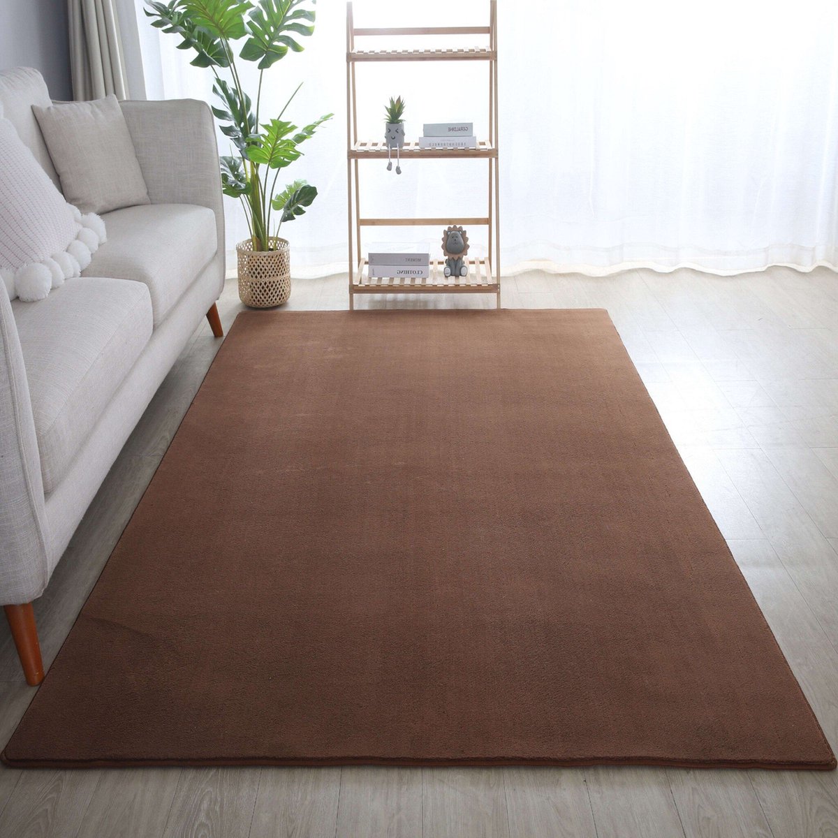flycarpets Alberta Laagpolig Fluffy Vloerkleed - Bruin - 140x200 cm