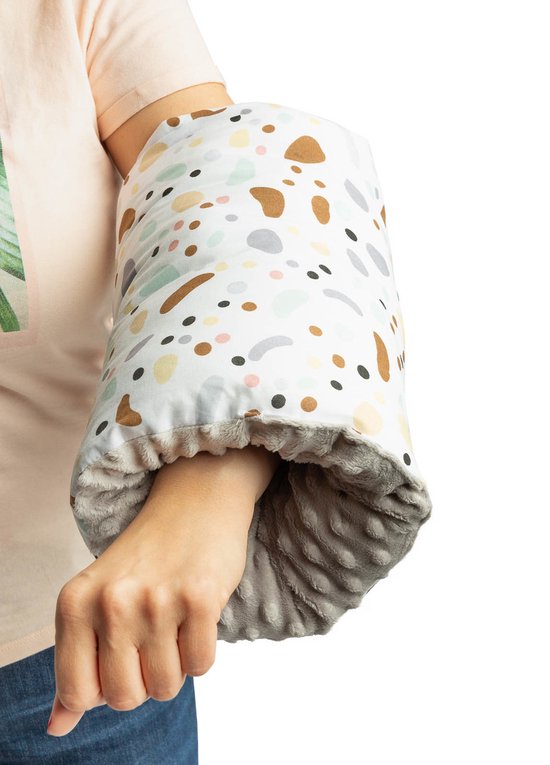 Ondersteuning kussentje voor het hoofd van de baby tijdens het voeden