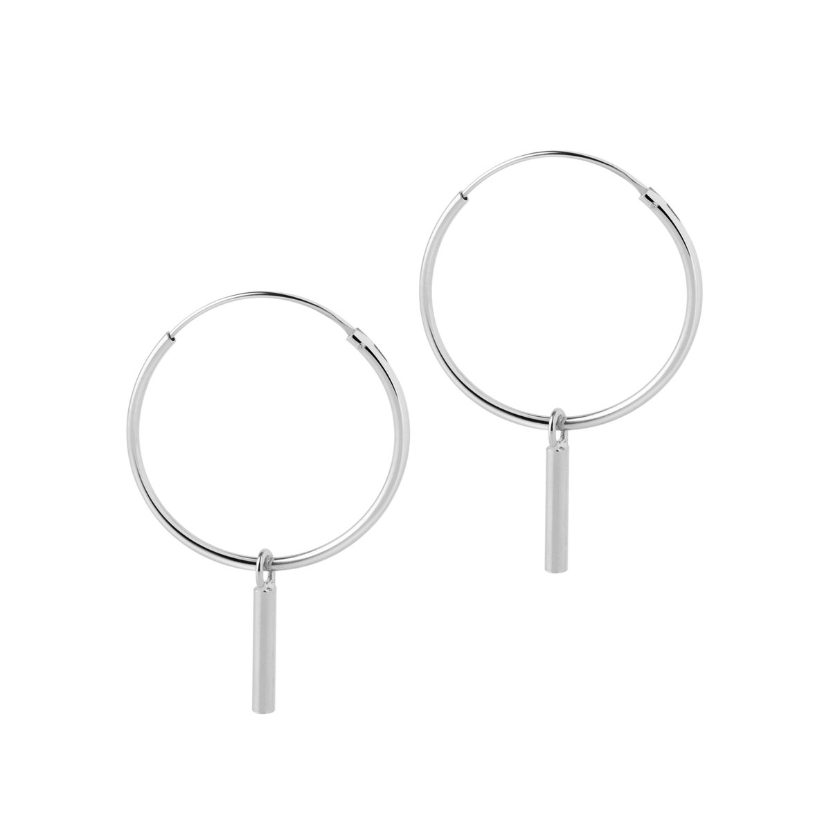 Zilveren Hoops Met Lang Staafje 22 MM