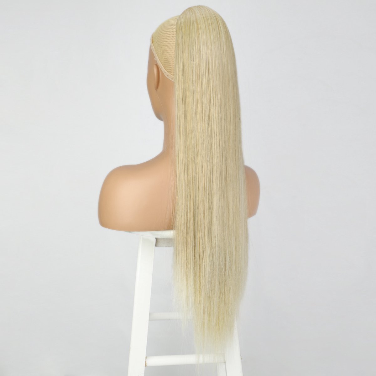 Miss Ponytails - Straight ponytail extentions - 26 inch - Blond 24-613 - Hair extentions - Haarverlenging