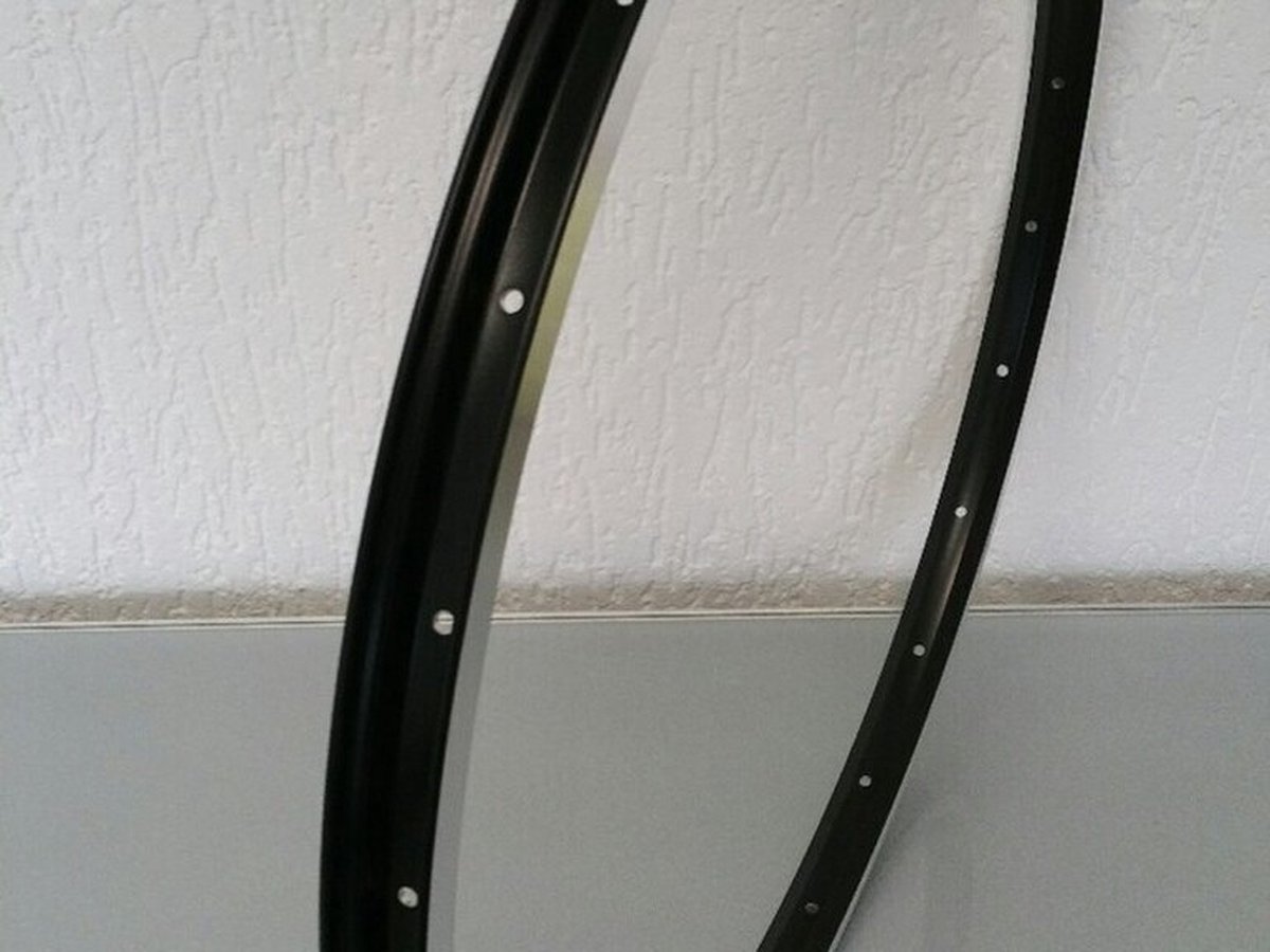 Rodi Velg Skorpion 26 / 559 x 19C 36 gaats spaak 14 zwart