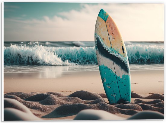 PVC Schuimplaat- Surfplank met Patroon in het Zand bij de Zee - 40x30 cm Foto op PVC Schuimplaat