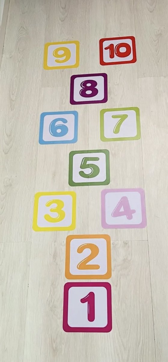 Hopscotch vloerstickers, cartoon, 10 cijferstickers en 2 voetafdruk