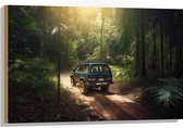 Hout - Blauwe Truck rijdend door Wegen in de Jungle - 90x60 cm - 9 mm dik - Foto op Hout (Met Ophangsysteem)