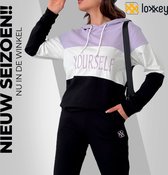 Loxxey® - Katoen - Yourself - Vrijetijdspak - Joggingpak - Huispak - Home Wear - Hoodie - Trainingspak - Tracksuit - 1 Set (2 Delig) - Dames - Maat XXL - Lila / Zwart