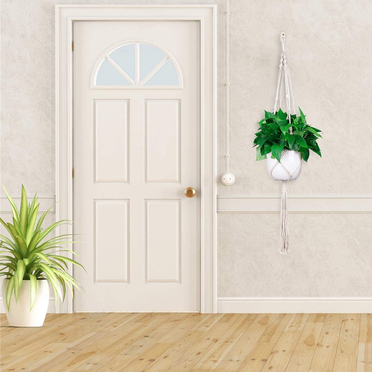 Hang Time : Calm Club DIY macramé plant pot hanger Hang Time : Calm Club DIY macramé plant pot hanger