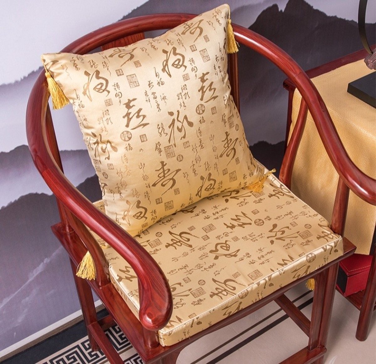 Fine Asianliving Chinees Kussenhoes Zijde Karakters met Kwastje Beige 45x45cm Zonder Vulling
