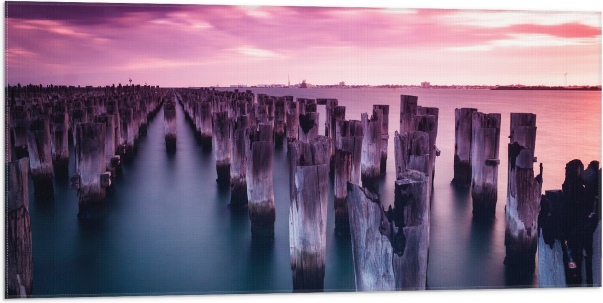Vlag - Palen - Water - Hout - Zee - Kleuren - 100x50 cm Foto op Polyester Vlag