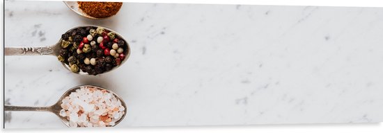 Dibond - Lepels met Kruiden met Marmeren Achtergrond - 150x50 cm Foto op Aluminium (Wanddecoratie van metaal)