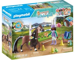 foto van PLAYMOBIL Horses of Waterfall Zoe en Blaze speelset - 71355