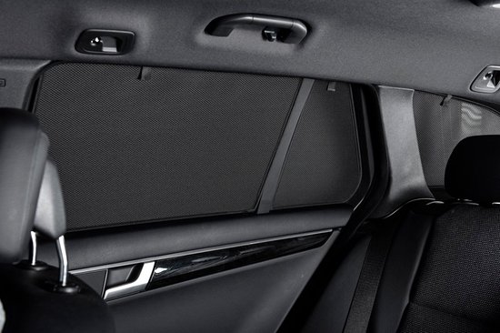 Foto: Privacy shades polestar 2 2019 heden autozonwering