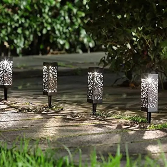 Lindby LED lamp op zonne-energie Lago, 25 cm, bol, grondpin, wit Lago, wit / opaal, Kunststof, Modern, solar tuinverlichting vanaf € 37,90 (april 2026