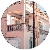Dibond Muurcirkel - Klein Balkon van Roze Woning - 70x70 cm Foto op Aluminium Muurcirkel (met ophangsysteem)