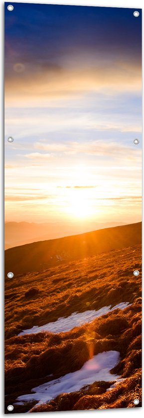 Tuinposter – Zonnestralen over de Berg - 50x150 cm Foto op Tuinposter (wanddecoratie voor buiten en binnen)
