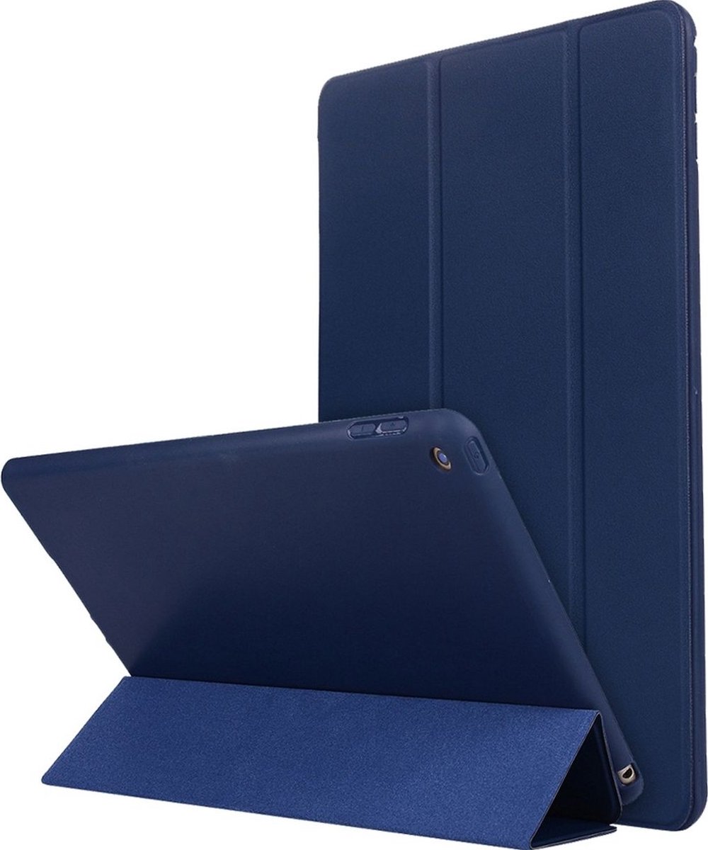 Mobigear Tablethoes geschikt voor Apple iPad 7 (2019) Hoes | Mobigear Tri-Fold Gel Bookcase - Blauw