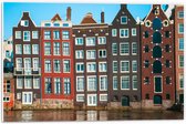 PVC Schuimplaat - Traditionele Grachtenpanden van Amsterdam in Verschillende Kleuren - 60x40 cm Foto op PVC Schuimplaat (Met Ophangsysteem)