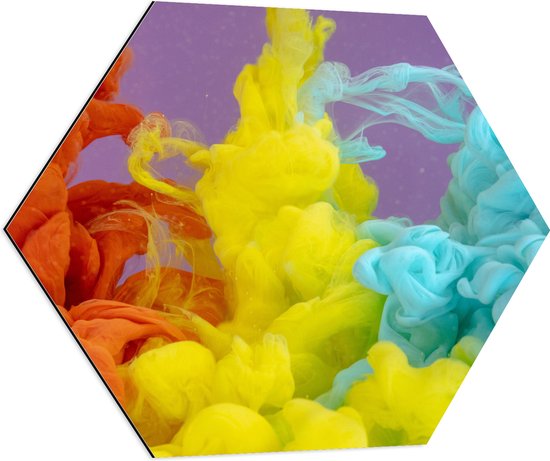 Dibond Hexagon - Oranje, Gele en Blauwe Rookwolken - 70x60.9 cm Foto op Hexagon (Met Ophangsysteem)
