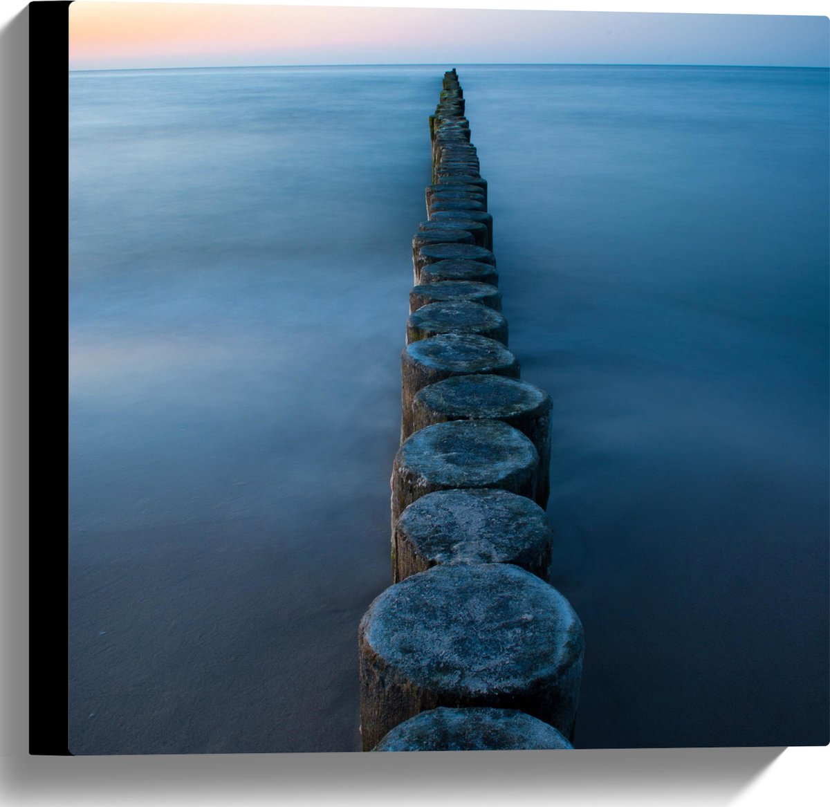 Canvas - Strand - Zand - Zee - Palen - Hout - 40x40 cm Foto op Canvas Schilderij (Wanddeco