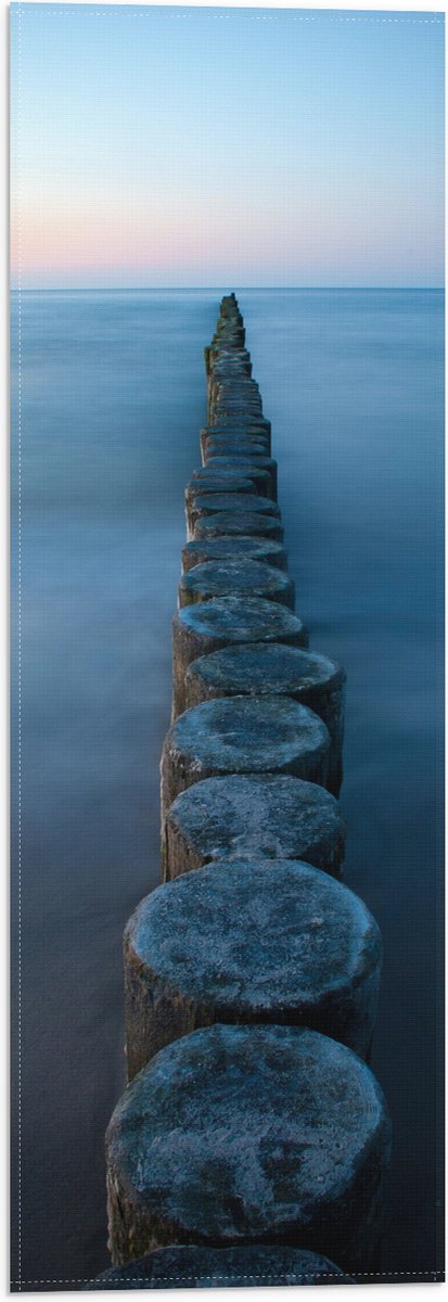 Vlag - Strand - Zand - Zee - Palen - Hout - 20x60 cm Foto op Polyester Vlag