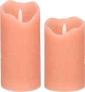 Stern Fabrik LED kaarsen/stompkaarsen - set 2x st - roze - H12,5 en H15 cm