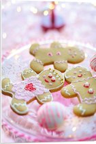 PVC Schuimplaat - Speculaas Poppetjes Versiert met Roze Glazuur en Kraaltjes - 50x75 cm Foto op PVC Schuimplaat (Met Ophangsysteem)