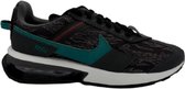 Nike - Pre-Day SE - Sneakers - Mannen - Zwart/Groen/Rood - Maat 45.5