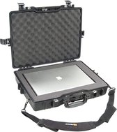 Peli 1495 Waterdichte laptopkoffer 17-inch Zwart met Foam Interieur