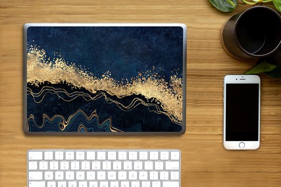 Laptop sticker - 13.3 inch - Marmer print - Textuur - Goud - Illustratie - 31x22,5cm - Laptopstickers - Laptop skin - Cover