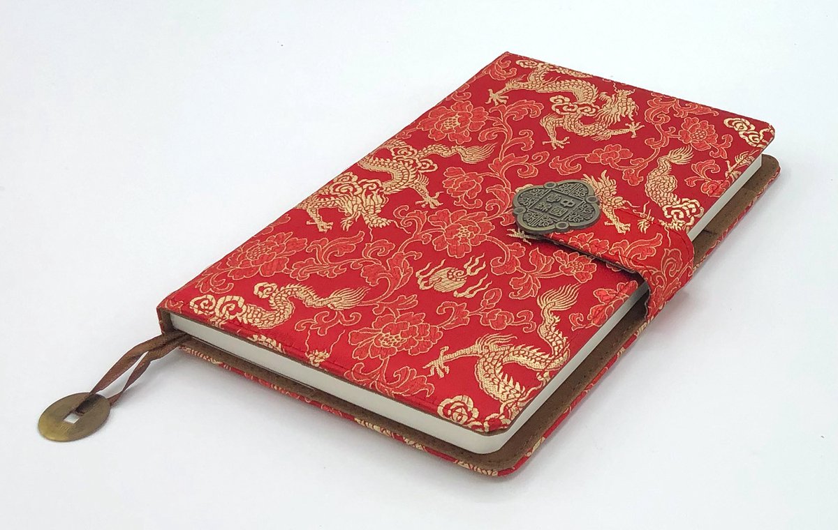 Dagboek - Notebook Chinese Yun Brocade - Journal - Red with Golden Dragon - Hardcover met magneet slot - 22 x 15 cm.
