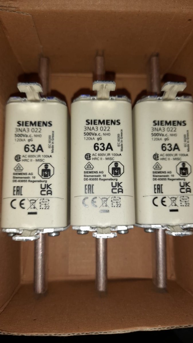 Siemens 3na smeltpatroon (mes) NH0 bovenkenmelder 63a - 3NA3022 63 Ampere MES zekering
