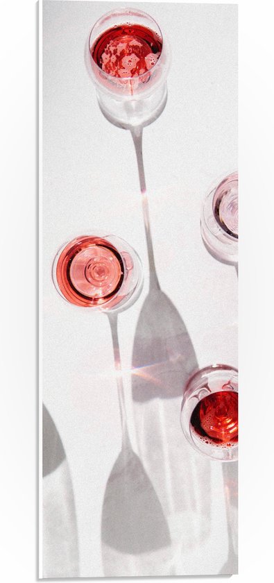 PVC Schuimplaat- Bovenaanzicht van Glazen met Rose - 20x60 cm Foto op PVC Schuimplaat