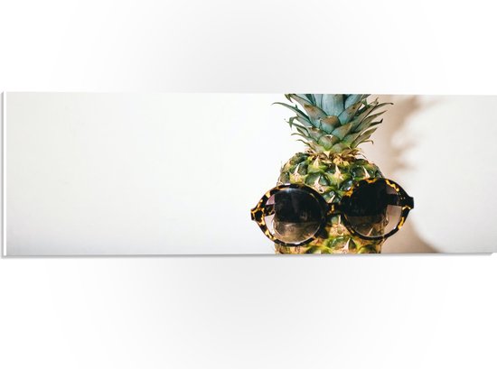 PVC Schuimplaat - Ananas met Zonnebril op - 60x20 cm Foto op PVC Schuimplaat (Met Ophangsysteem)