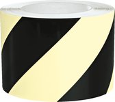 Extra lichtgevende markeringstape - geel zwart - 16 meter op rol breedte 100 mm Rechtswijzend