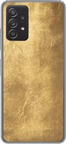Geschikt voor Samsung Galaxy A53 5G hoesje - Lichtval op een gouden muur - Siliconen Telefoonhoesje