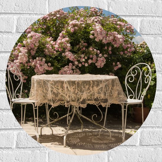 Foto: Muursticker cirkel tafel stoelen tafelkleed bloemen 60x60 cm foto op muursticker