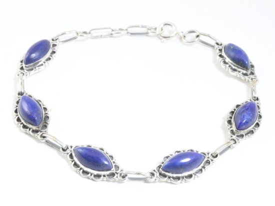 Bracelet artisanal en argent avec lapis lazuli