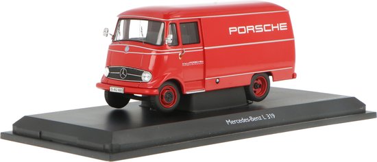 1:43 Schuco Mercedes-Benz L 319 Fourgon Vert No. 02801