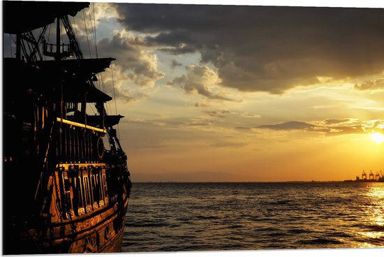 Dibond - Water - Zee - Boot - Schip - Zonsondergang - 90x60 cm Foto op Aluminium (Met Ophangsysteem)