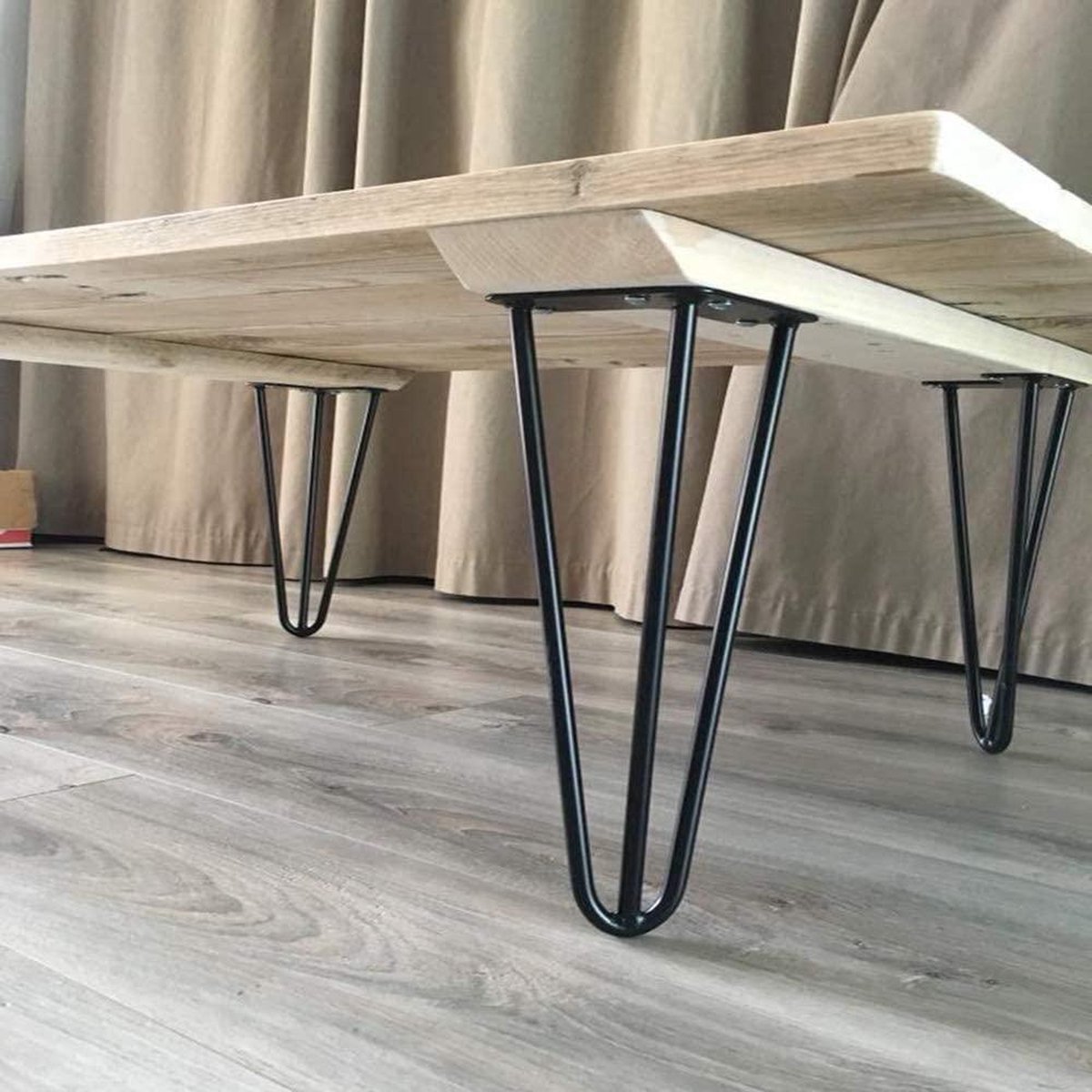 MoriaDesign 1 stuk Metalen meubelpoot Hairpin Legs - 20 cm - Zwart - In hoogte verstelbaar - Tafelpoot voor kast, kruk, nachtkastje, salontafel - Robuust industrieel design