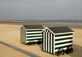 Tuinposter - Zee - Strand in wit / beige / grijs / blauw / groen   - 120 x 180 cm.