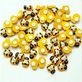 Premium 3D Mini Houten Bijen Stickers - Decoratie - Hobby Benodigdheden - DIY - Knutselen - Kinderen - 100 Stuks