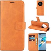Retro kalfspatroon gesp horizontale flip lederen tas met houder & kaartsleuven & portemonnee voor Huawei Mate 40 Pro + (geel)
