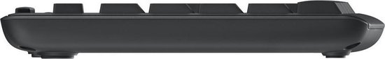 Zijaanzicht van een zwart draadloos Logitech toetsenbord met een slank, ergonomisch ontwerp.