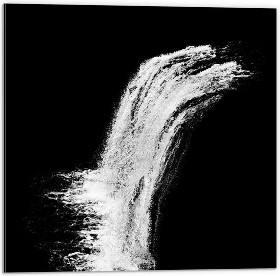 Dibond - Waterval Stralen op Zwarte Achtergrond - 50x50cm Foto op Aluminium (Met Ophangsysteem)