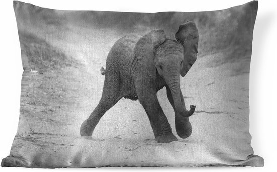 Sierkussens - Kussen - Baby olifant die in het zand loopt in zwart-wit - 60x40 cm - Kussen van katoen
