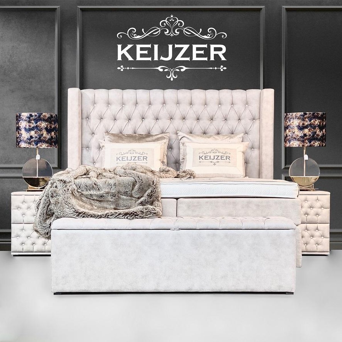 Keijzer XL 180x200 met nachtkasten en bedbank ivoor