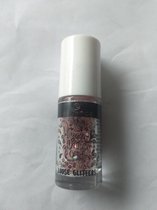 Essence get your glitter on! Loose glitters #03 life of the party